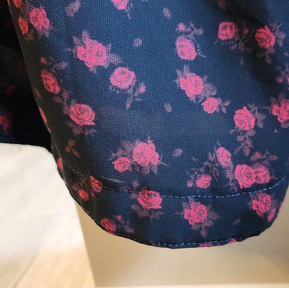 Mk small pants altered to fit 5 feet person - Picture 5 of 9